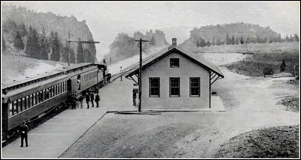 1901c Gales Ferry Station Postcard